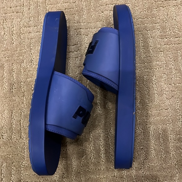 Fenty Puma Slides - Picture 3 of 7